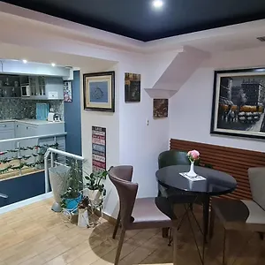 Funky Guest House&adventures Përmet